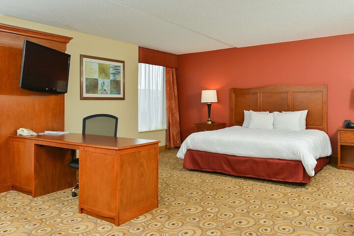 Room 6 of 34