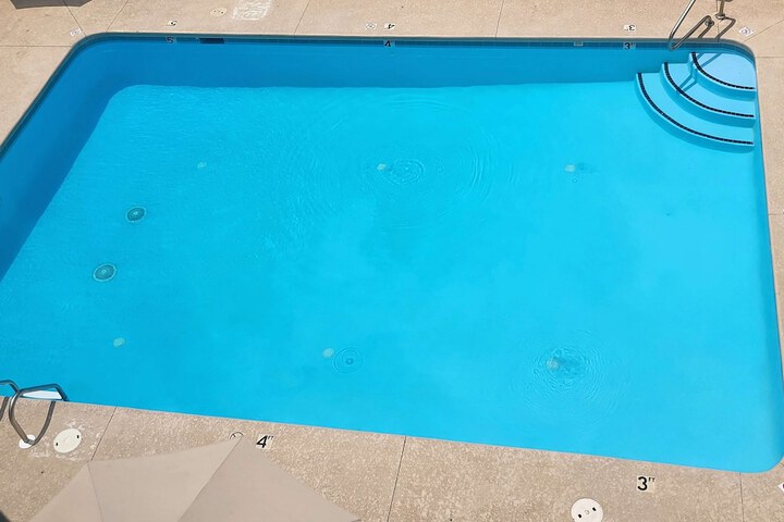 Pool 4 of 41