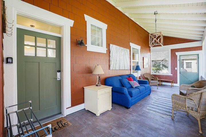 Veranda Beach Cottages