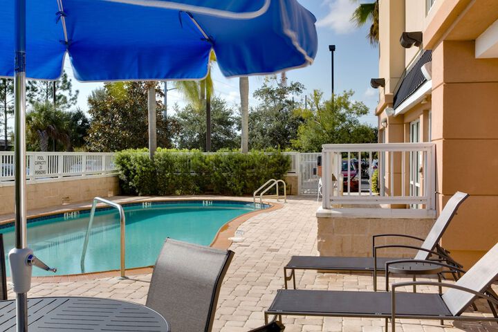 Pool 4 of 43