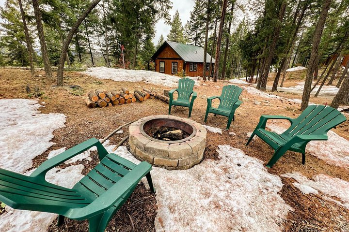 Whispering Pines cabin rentals