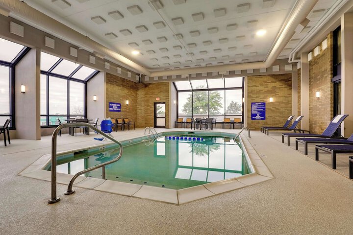 Pool 4 of 66