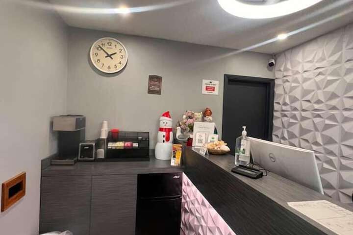 Economy Inn