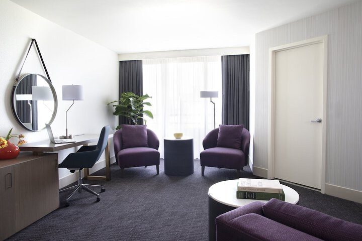 Room 33 of 115
