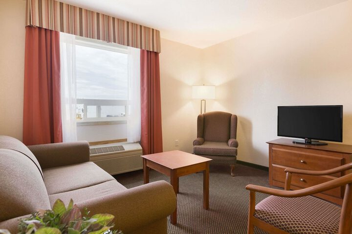Room 54 of 72