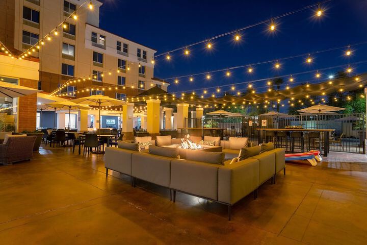 Terrace/Patio 75 of 77