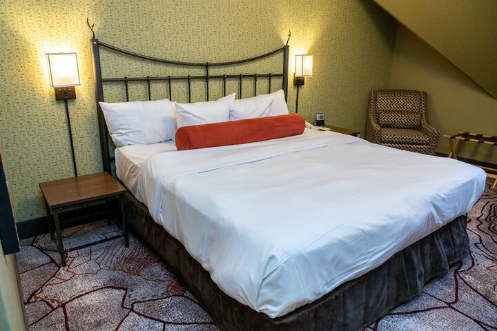 Room 40 of 91