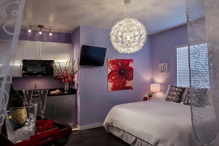 Room 22 of 50