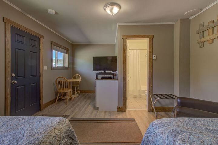Room 21 of 43