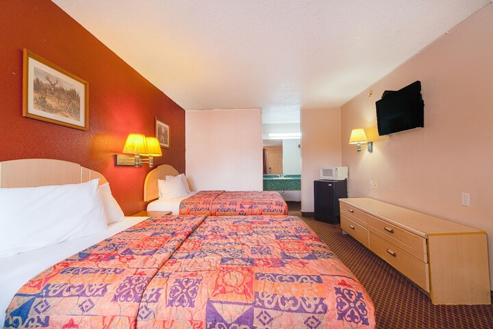 Room 44 of 51