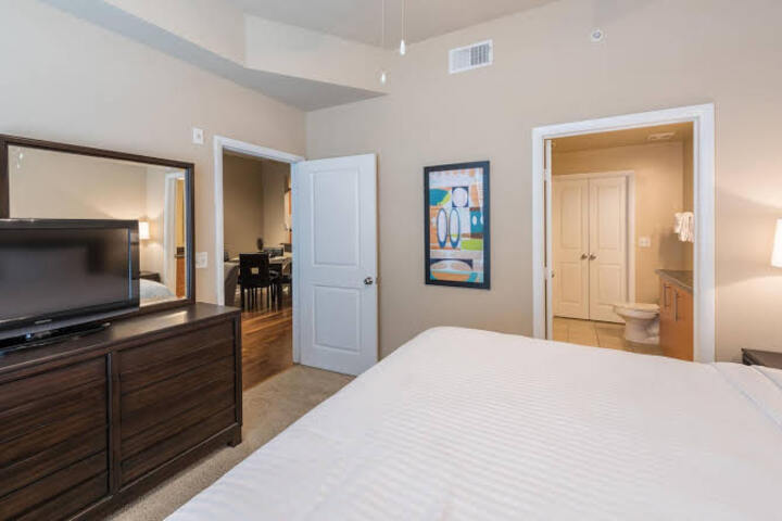 OAKWOOD DALLAS UPTOWN