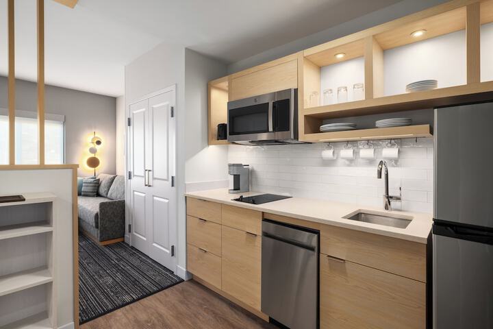 Towneplace Suites by Marriott Hickory