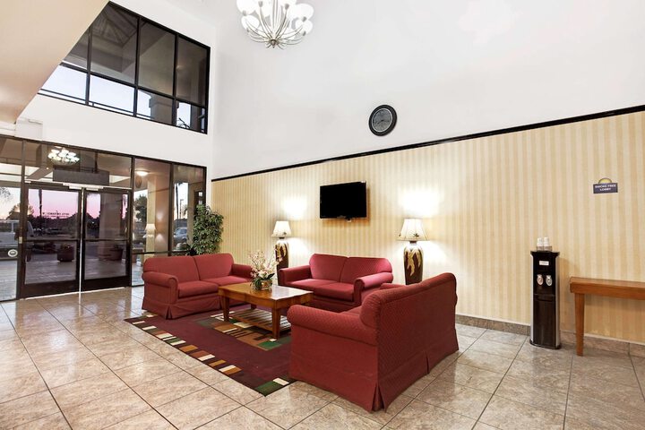 Hotel Interior 21 of 49