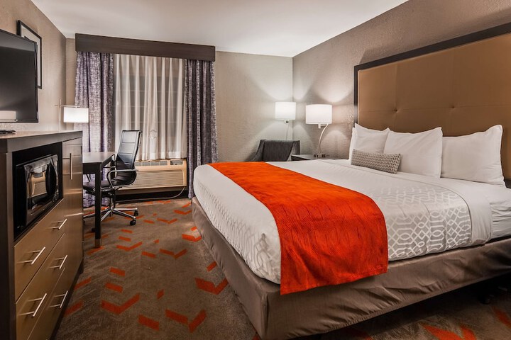 Best Western Plus North Joliet