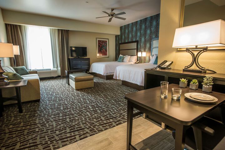 Room 41 of 74