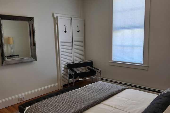 Room 55 of 114