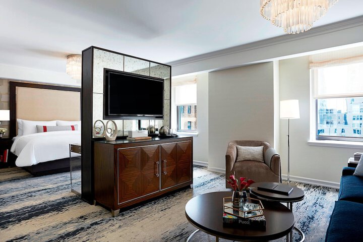 Room 46 of 162