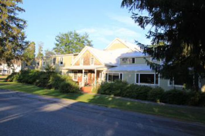 Green River Inn