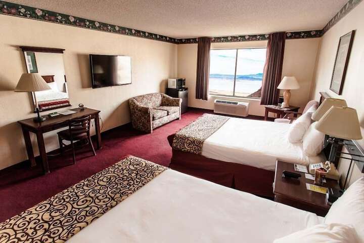 Room 20 of 33