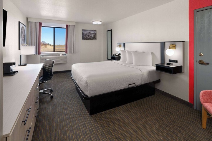 Room 29 of 45