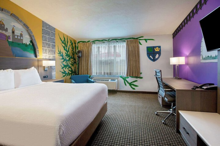 Room 55 of 63