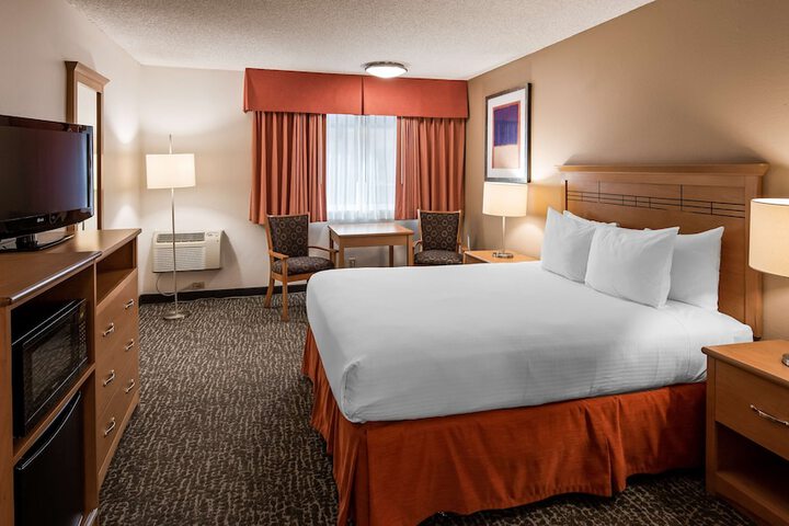 Room 20 of 39