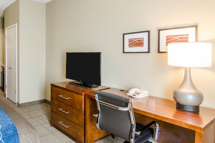 Room 16 of 43