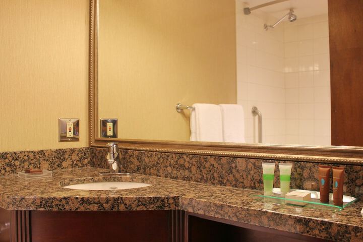 Prestige Vernon Lodge and Conference Centre