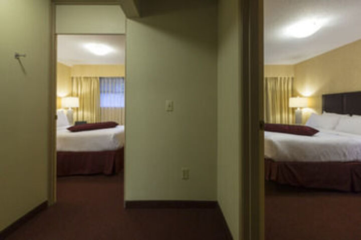 BEST WESTERN PLUS Coquitlam Inn Convention Centre