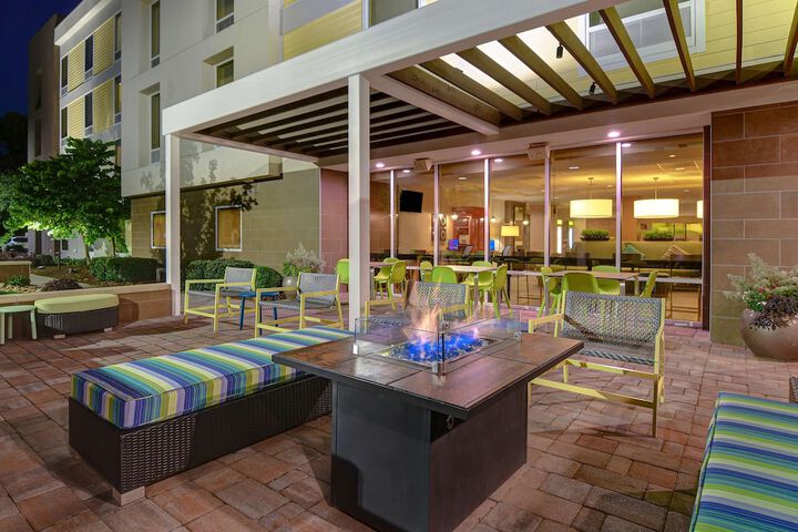 Terrace/Patio 41 of 46