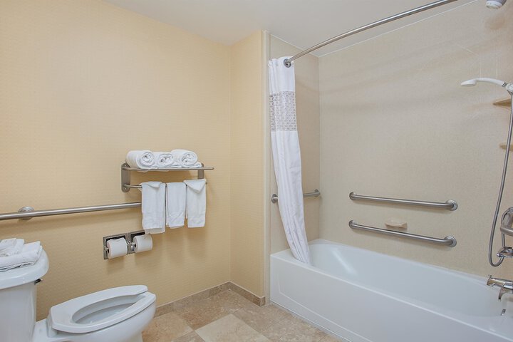 Room 20 of 34