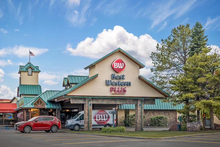 Best Western Plus GranTree Inn