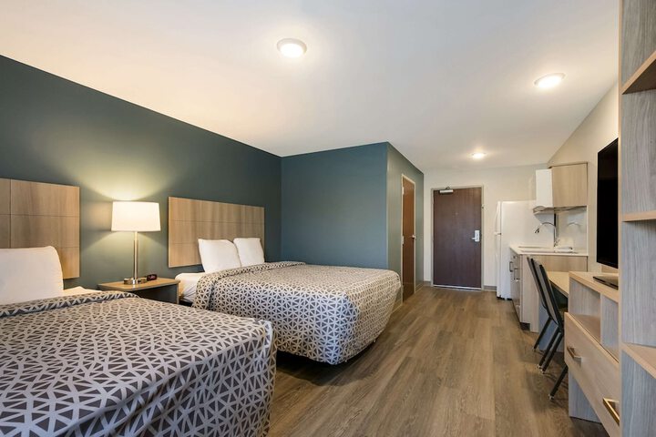 Room 19 of 45