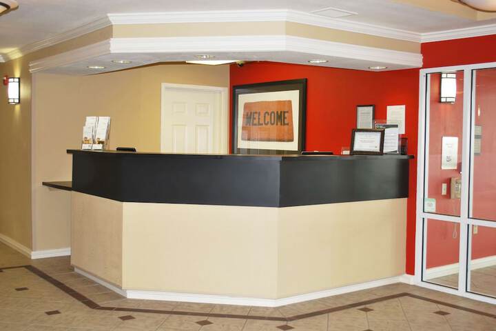 Hotel Interior 8 of 34
