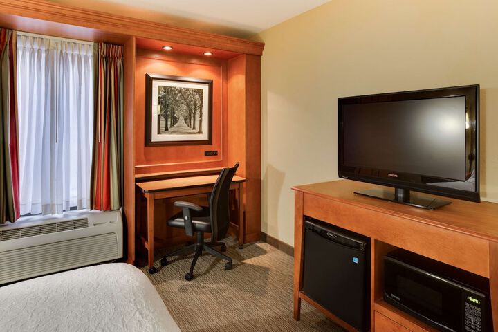 Room 26 of 45