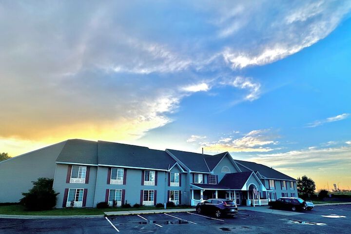 Quality Inn & Suites Alexandria