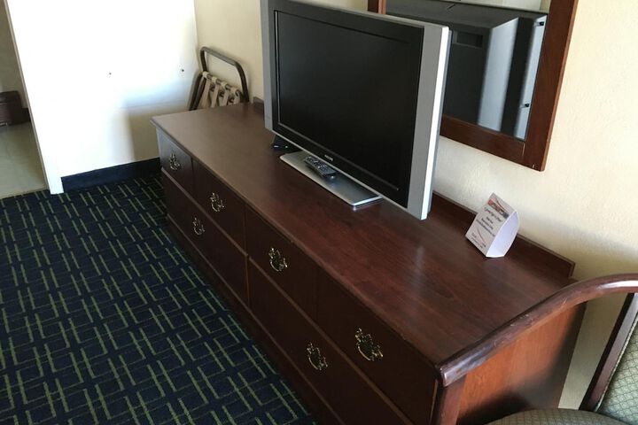 Room 36 of 53