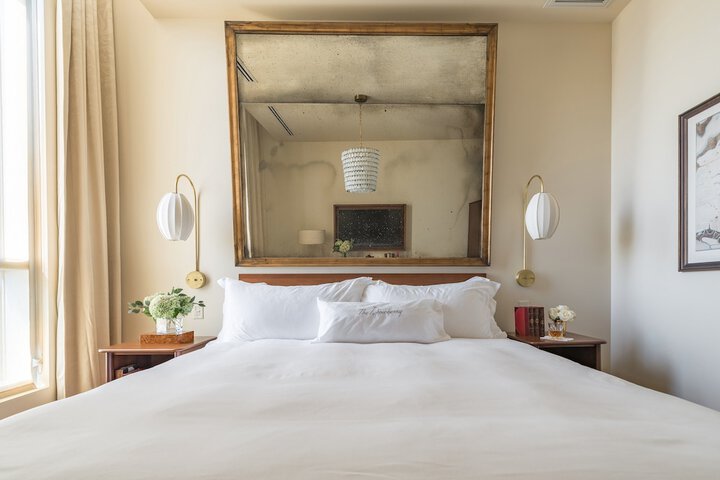 Room 18 of 57
