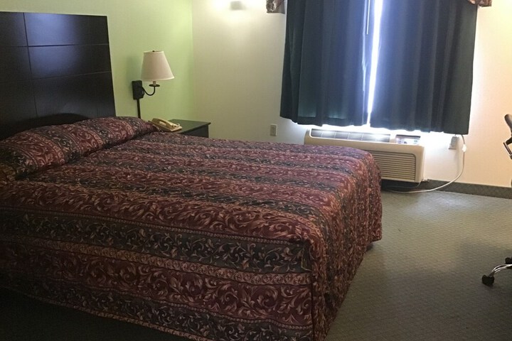 Room 34 of 45