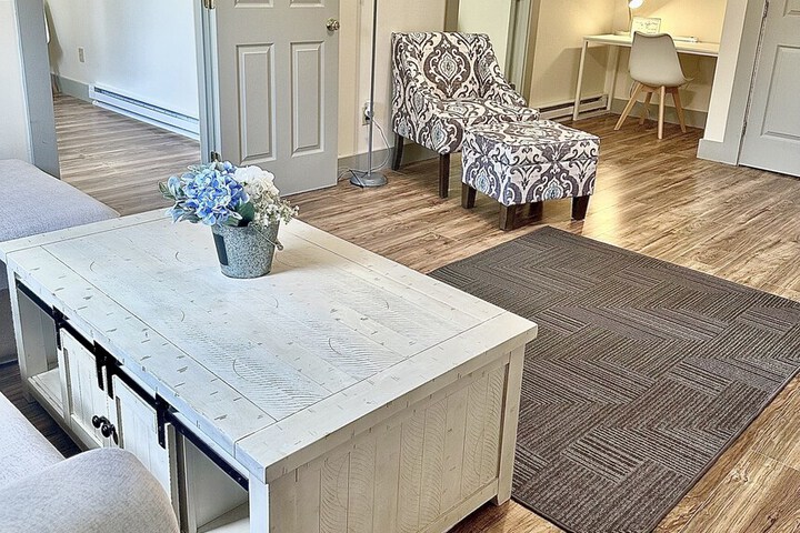 2BR Sunshine Town Condo