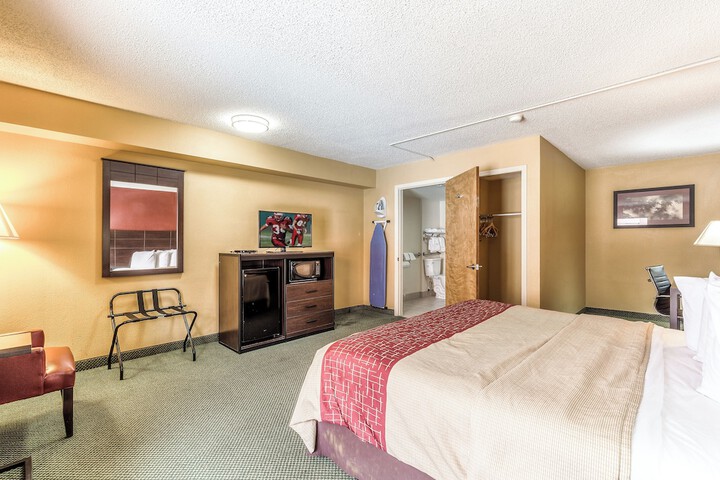 Room 19 of 44