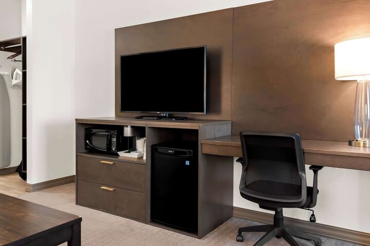 Best Western Plus Morden