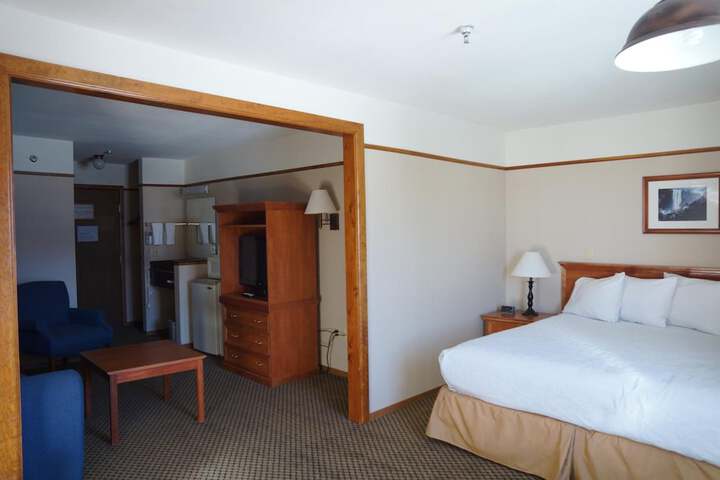 Room 60 of 81