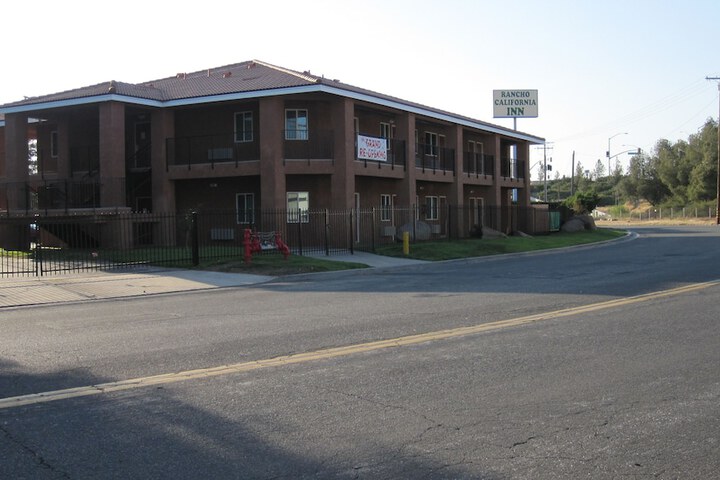 Hotel 6 of 35