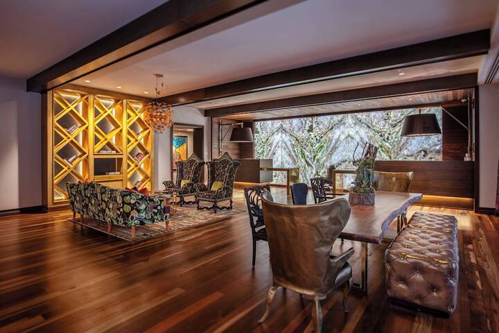 Grand Bohemian Mountain Brook Autograph Collection