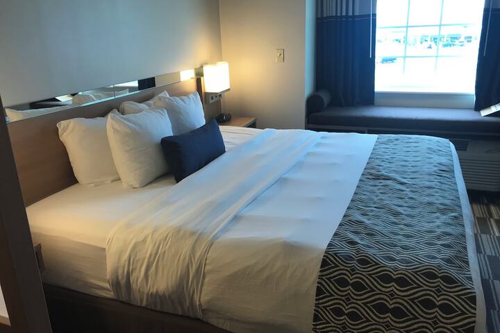 Microtel Inn & Suites by Wyndham Georgetown Delaware Beaches