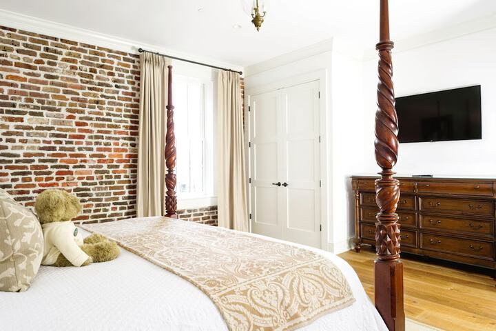 Room 42 of 129