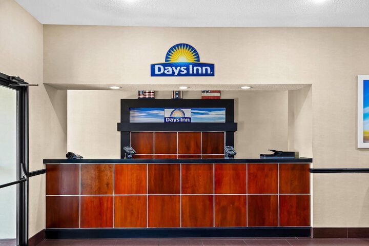 Days Inn by Wyndham Collinsville / St. Louis