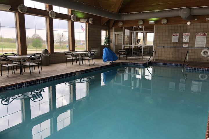 Pool 3 of 28
