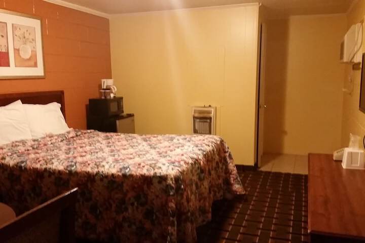Royal Inn